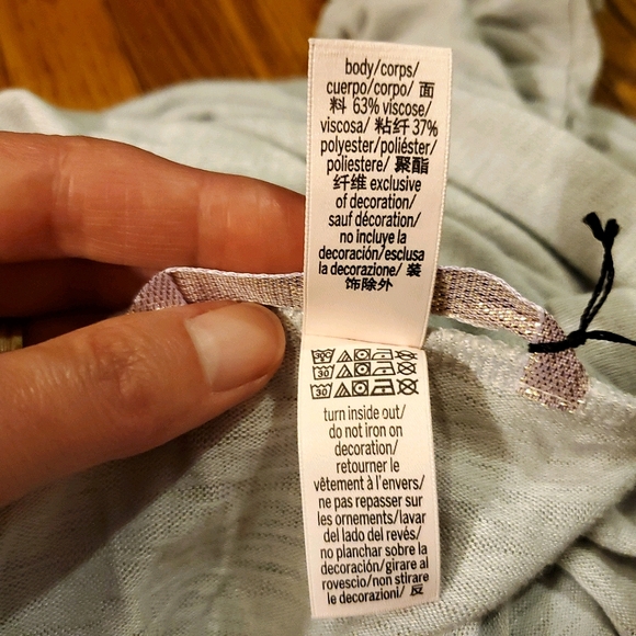 Victoria's secret top - Picture 6 of 7